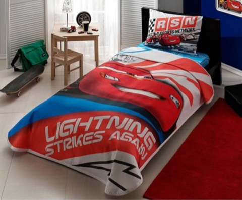 Taç Tek Kişilik Lisanslı Pike Takımı Disney Cars Lightning