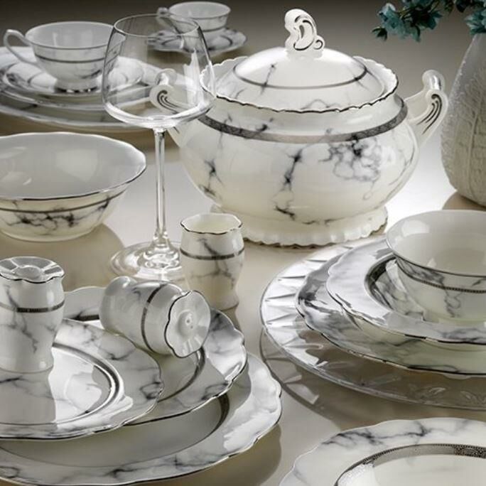Ar Yıldız Pierre Royal Queen 83 Parça Porselen 12 Kişilik Yemek Takımı AR 60017